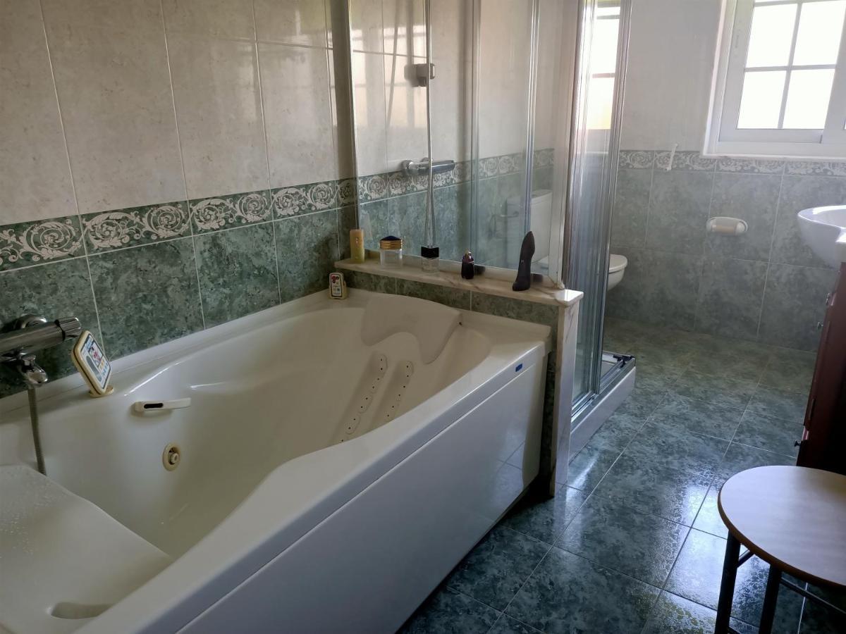 O Seixo 2 Otel Mugardos Dış mekan fotoğraf